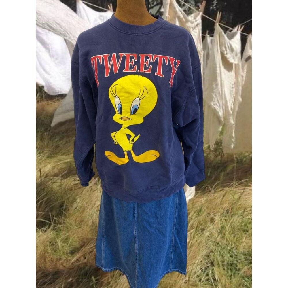 Vintage Tweety Graphic Warner Brothers Cotton Retro Crewneck Sweater